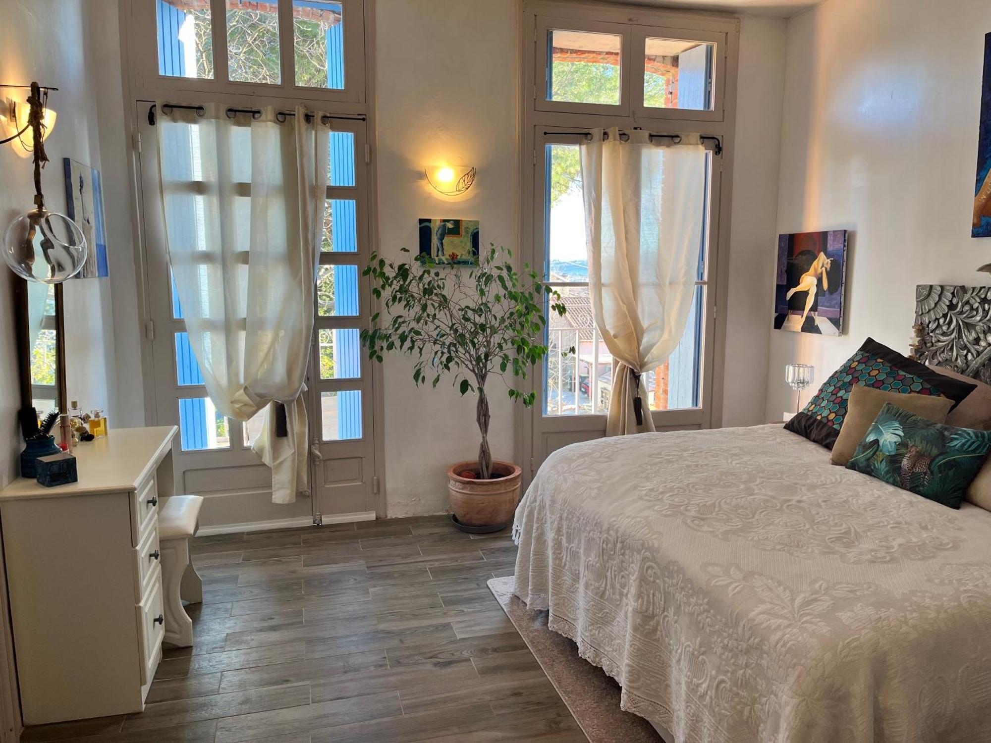 Le Marronnier Bed and Breakfast Saint-Genies-de-Fontedit Εξωτερικό φωτογραφία